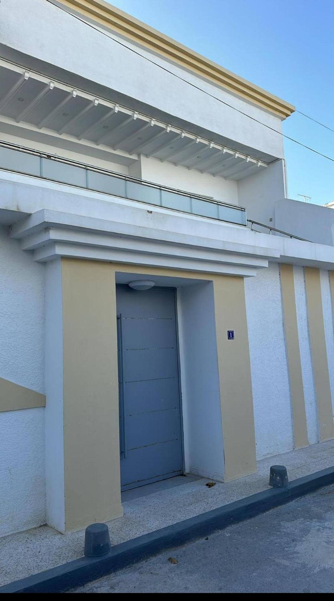 Oscar Apartment Ariana Exterior photo